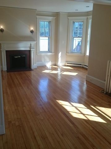 3 Dana Street 23, Cambridge, MA 02138