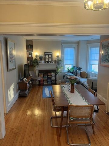 3 Dana Street 23, Cambridge, MA 02138