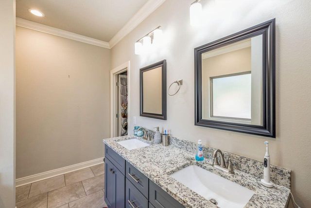 8520 Dinosaur Drive, Navarre, FL 32566