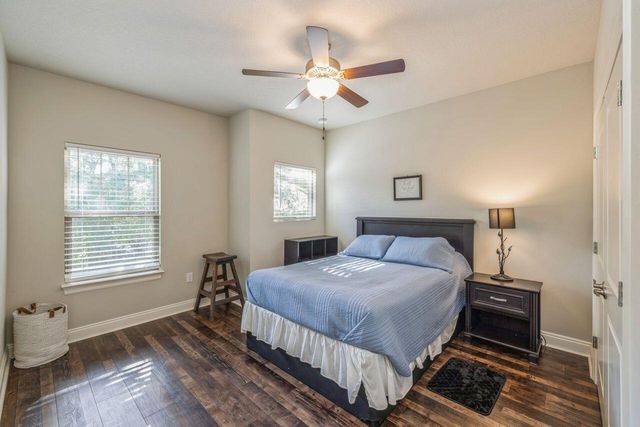 8520 Dinosaur Drive, Navarre, FL 32566