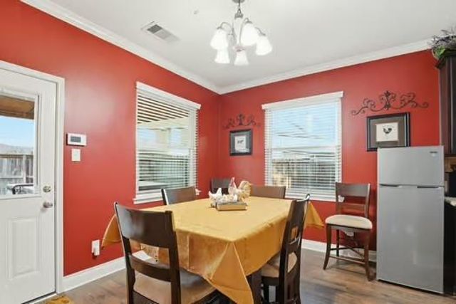 2206 Lisa Lane, Deer Park, TX 77536