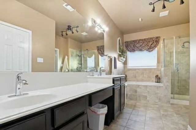 2206 Lisa Lane, Deer Park, TX 77536
