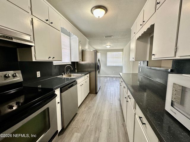 5255 CAMILLE Avenue, Jacksonville, FL 32210