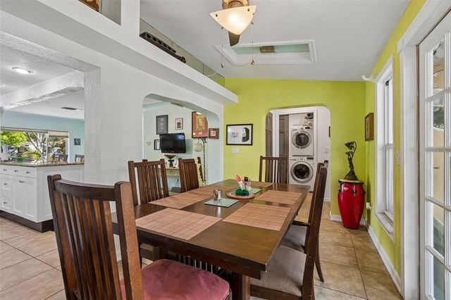 6226 8TH AVENUE S, Gulfport, FL 33707