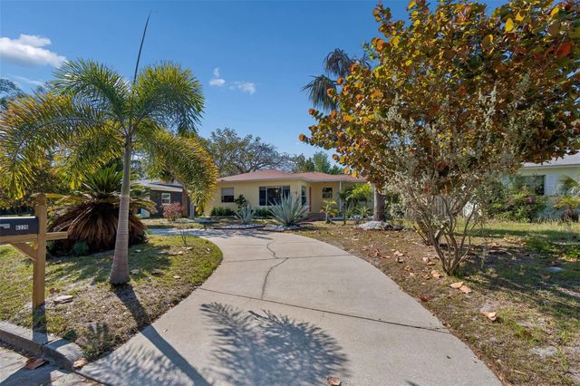 6226 8TH AVENUE S, Gulfport, FL 33707