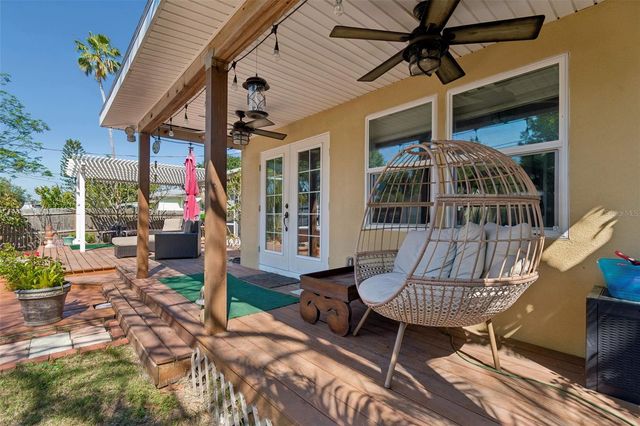 6226 8TH AVENUE S, Gulfport, FL 33707