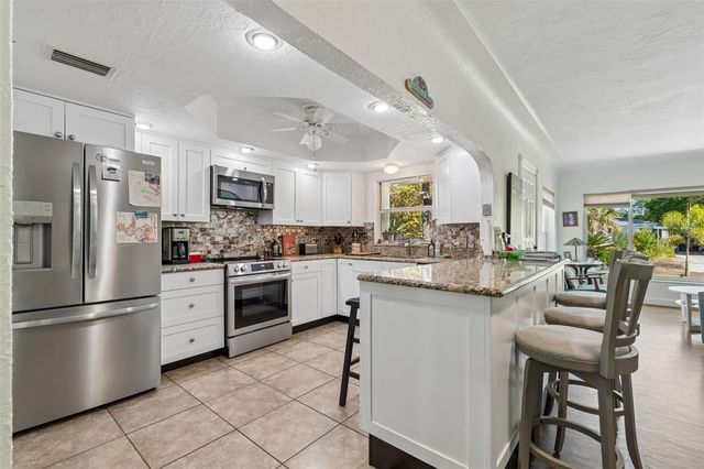 6226 8TH AVENUE S, Gulfport, FL 33707