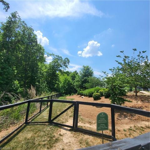 1427 Prospect Hill Street, Kernersville, NC 27284