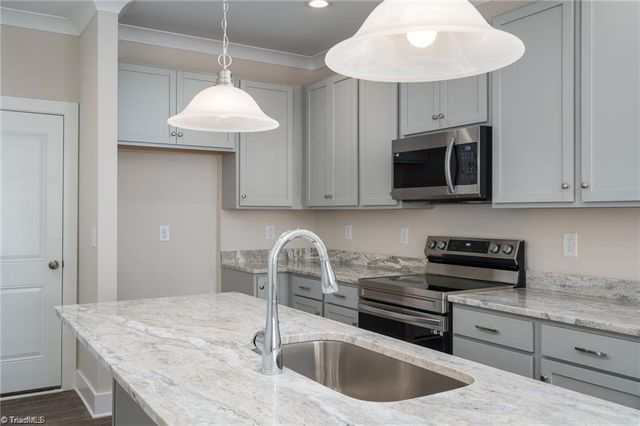 1427 Prospect Hill Street, Kernersville, NC 27284