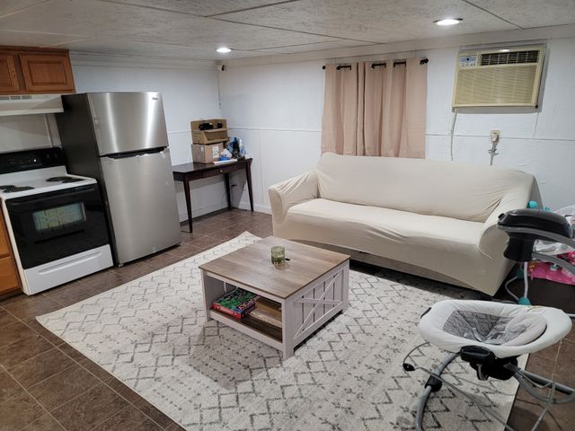 4200 Jennifer Lane, Crowley, TX 76036