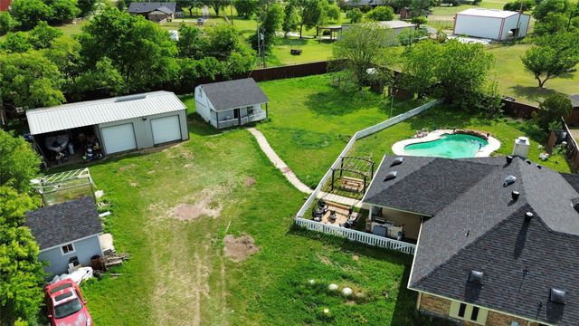 4200 Jennifer Lane, Crowley, TX 76036