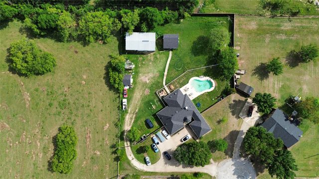 4200 Jennifer Lane, Crowley, TX 76036