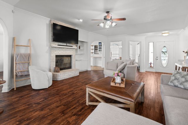 4200 Jennifer Lane, Crowley, TX 76036