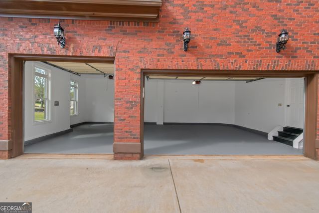 6048 Golf View XING, Locust Grove, GA 30248