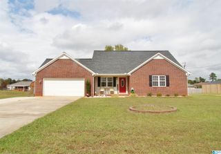 242 ANDREW DRIVE, Weaver, AL 36277