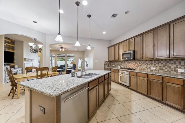 2902 Red Maple Drive, Katy, TX 77494