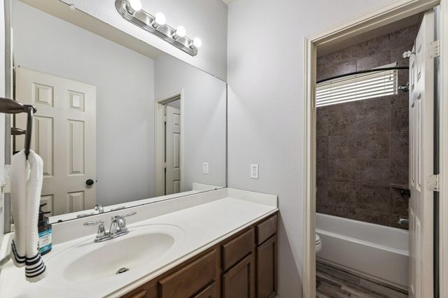 2902 Red Maple Drive, Katy, TX 77494