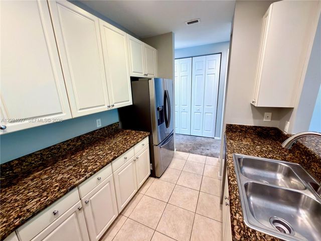3909 White Peacock Lane, Coconut Creek, FL 33073