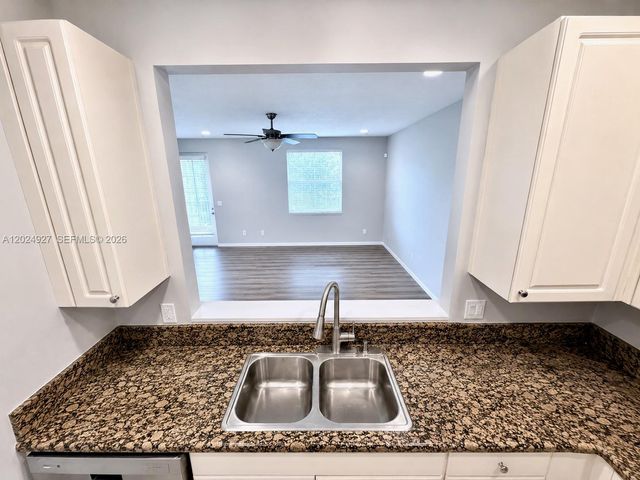 3909 White Peacock Lane, Coconut Creek, FL 33073