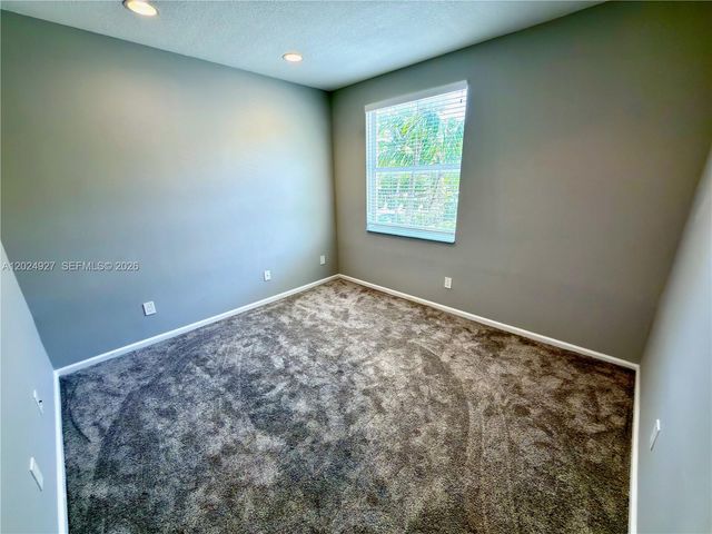3909 White Peacock Lane, Coconut Creek, FL 33073