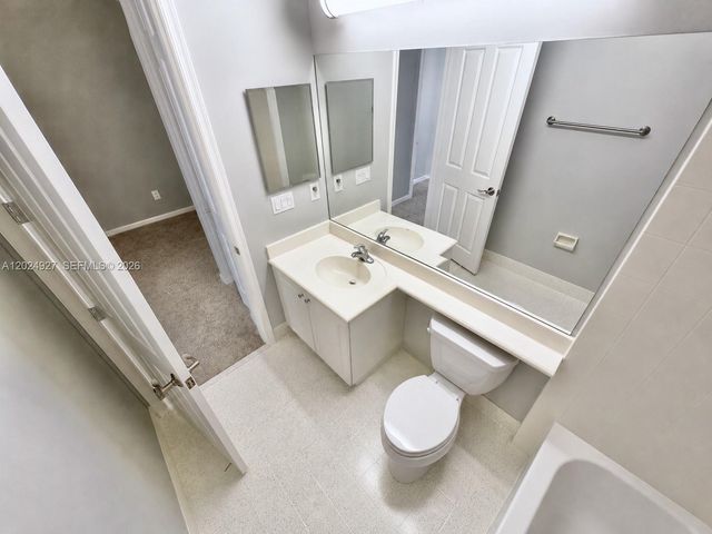 3909 White Peacock Lane, Coconut Creek, FL 33073