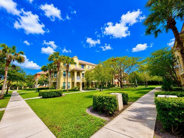 3909 White Peacock Lane, Coconut Creek, FL 33073