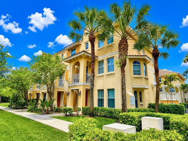3909 White Peacock Lane, Coconut Creek, FL 33073