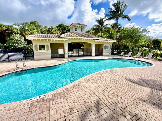 3909 White Peacock Lane, Coconut Creek, FL 33073
