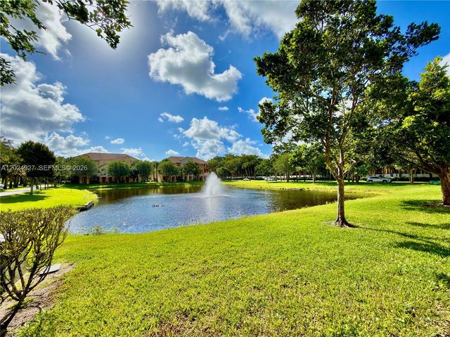 3909 White Peacock Lane, Coconut Creek, FL 33073