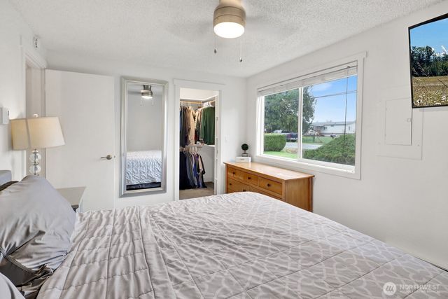 7008 Dahlberg Road, Ferndale, WA 98248