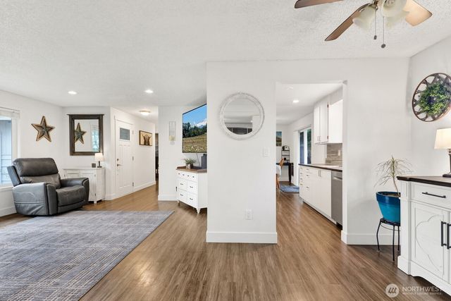 7008 Dahlberg Road, Ferndale, WA 98248