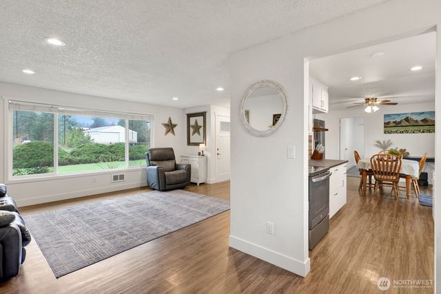 7008 Dahlberg Road, Ferndale, WA 98248