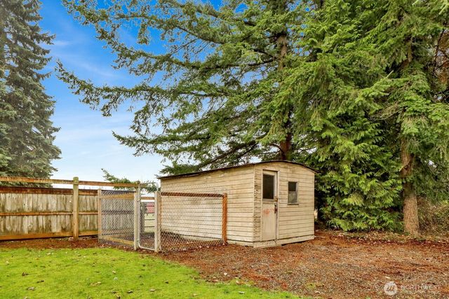 7008 Dahlberg Road, Ferndale, WA 98248