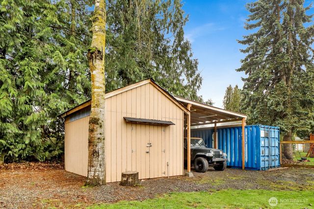 7008 Dahlberg Road, Ferndale, WA 98248
