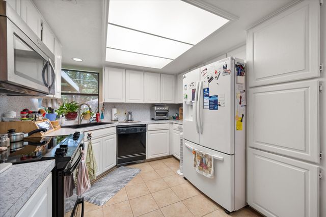 1838 Westcrest Drive, Arlington, TX 76013