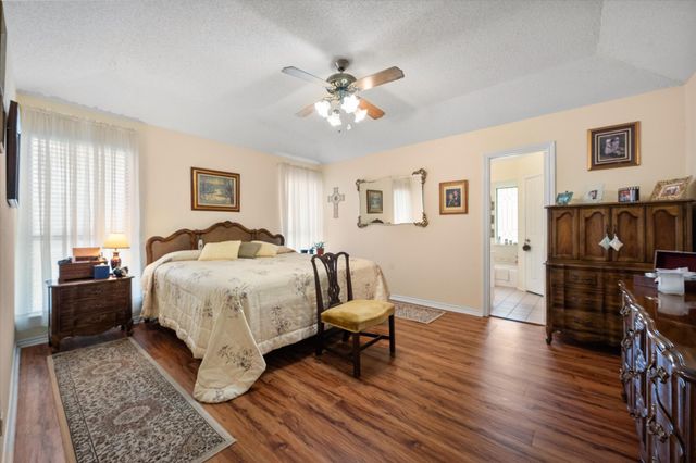 1838 Westcrest Drive, Arlington, TX 76013