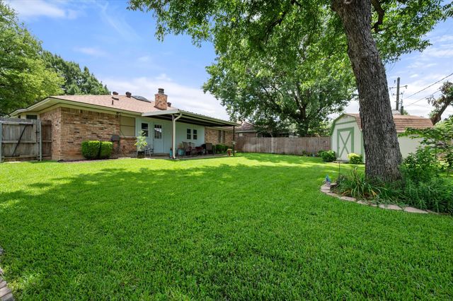 1838 Westcrest Drive, Arlington, TX 76013