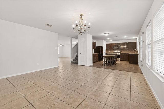 8115 Sweetstone Bluff Lane, Cypress, TX 77433