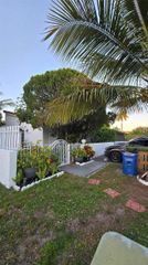 3605 NW 83rd Ave, Sunrise, FL 33351