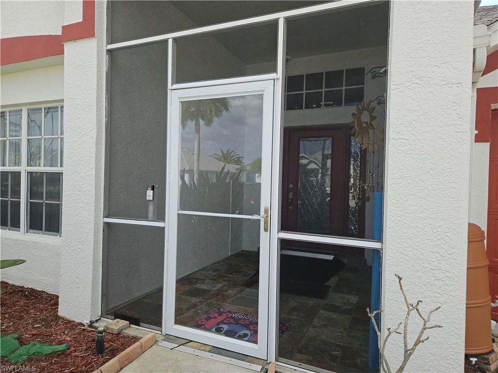 18300 Plumbago CT, LEHIGH ACRES, FL 33972 — photo 4