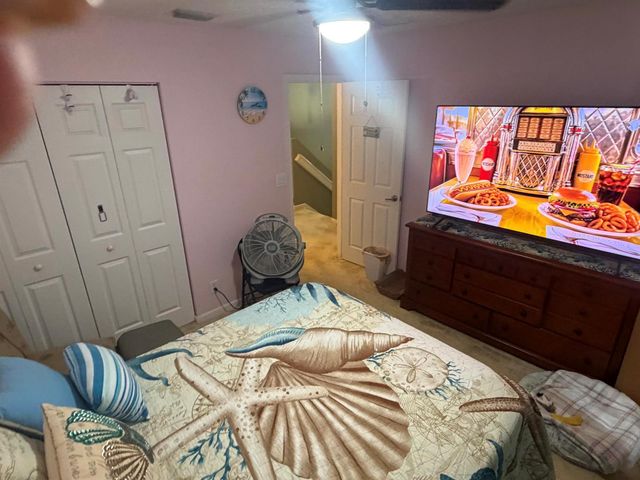 6718 Duval Avenue, West Palm Beach, FL 33411
