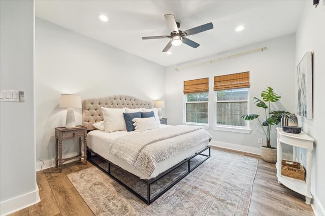 1731 Cheshire Lane, Houston, TX 77018