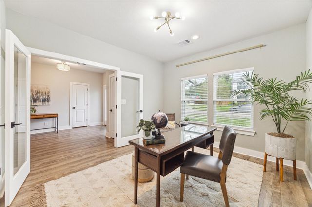 1731 Cheshire Lane, Houston, TX 77018