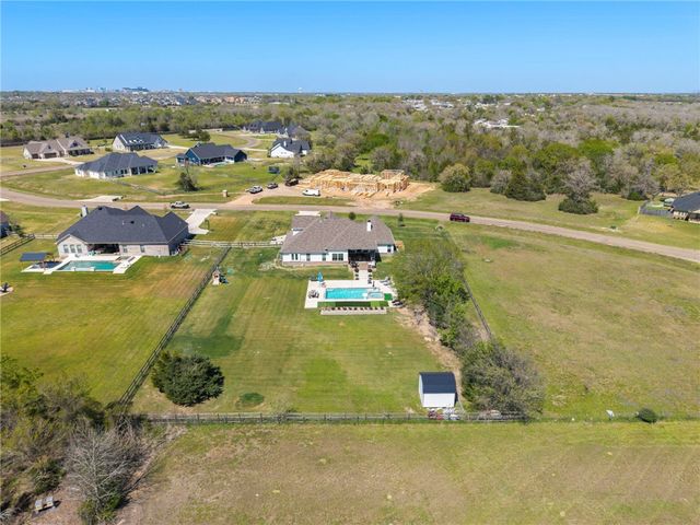 4223 Chukker Lane, College Station, TX 77845