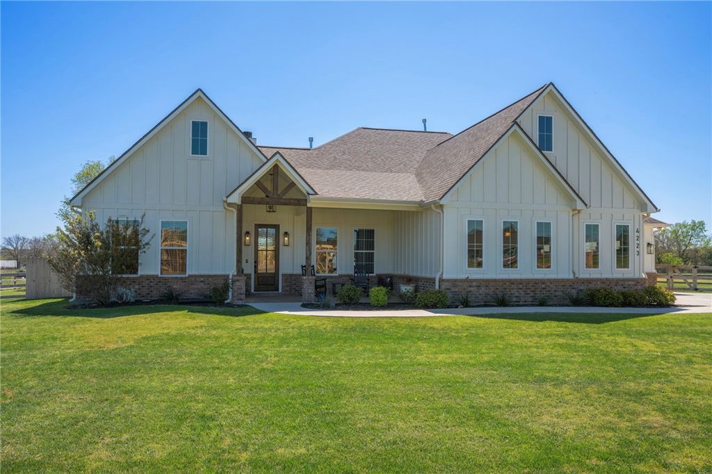 4223 Chukker Lane, College Station, TX 77845