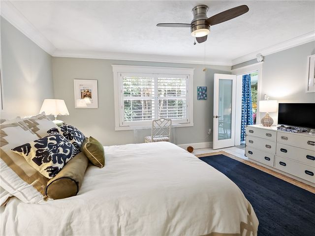 800 Coquina Lane 103, Vero Beach, FL 32963