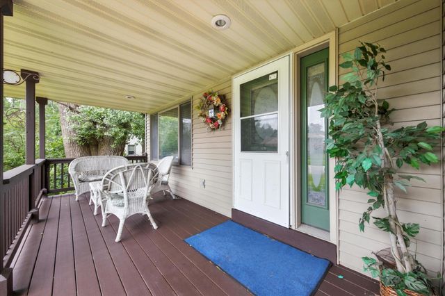 2710 91st Avenue NE, Blaine, MN 55449