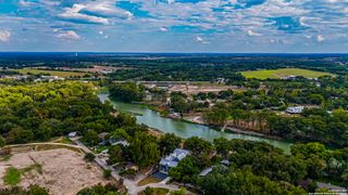111 tabler, Seguin, TX 78155