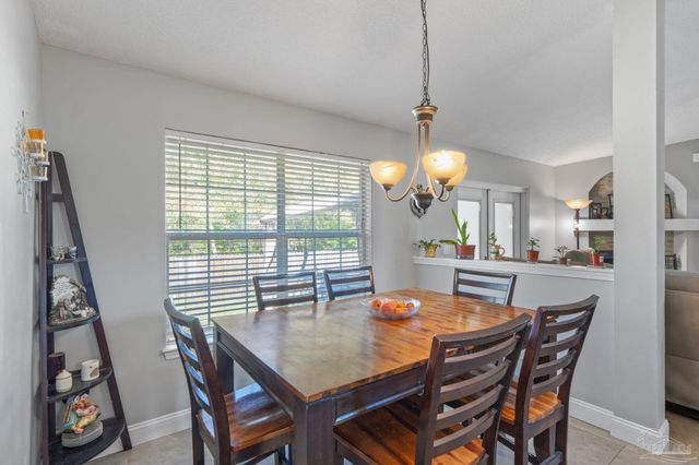 5087 Terra Lake Cir, Pensacola, FL 32507