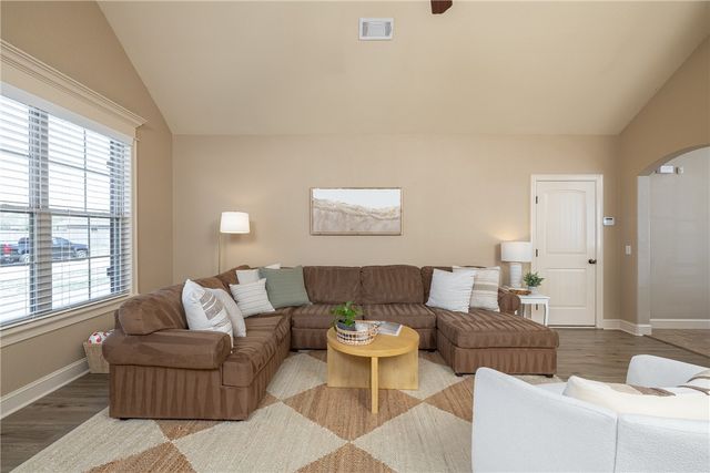 3917 W Mountain View Drive, Fayetteville, AR 72704